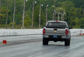 Illustration for article titled Jalopnik 2009 Pickup Truck Comparison Challenge: Drag Strip